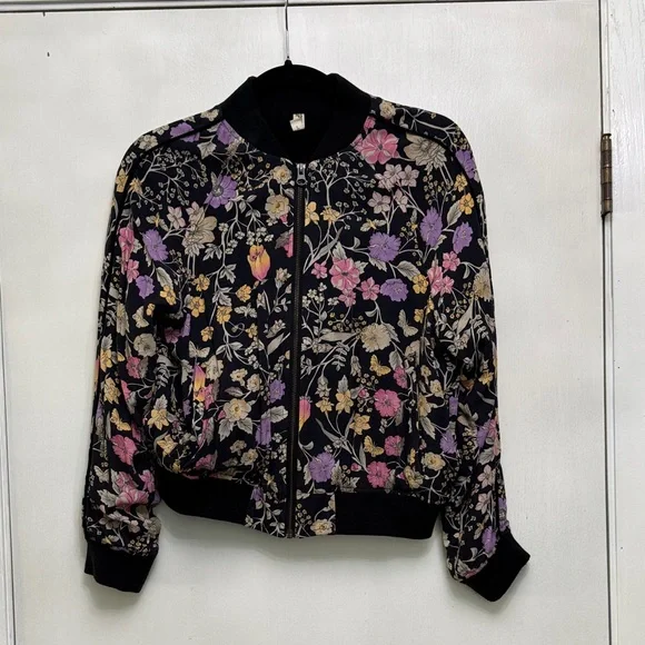 Spell - Picture 2 of 5